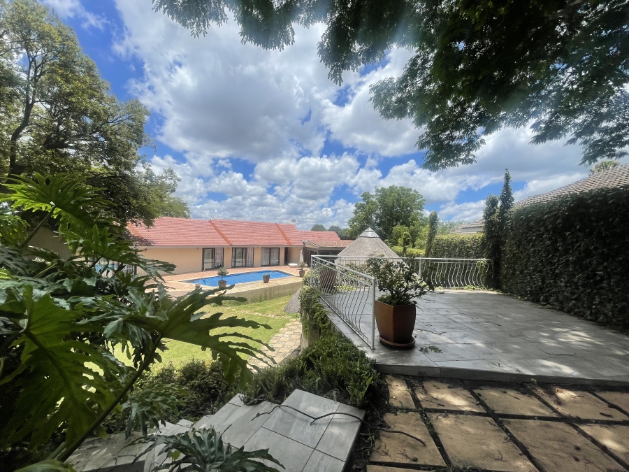 4 Bedroom Property for Sale in Waterkloof Ridge Gauteng
