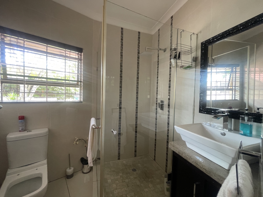 4 Bedroom Property for Sale in Waterkloof Ridge Gauteng
