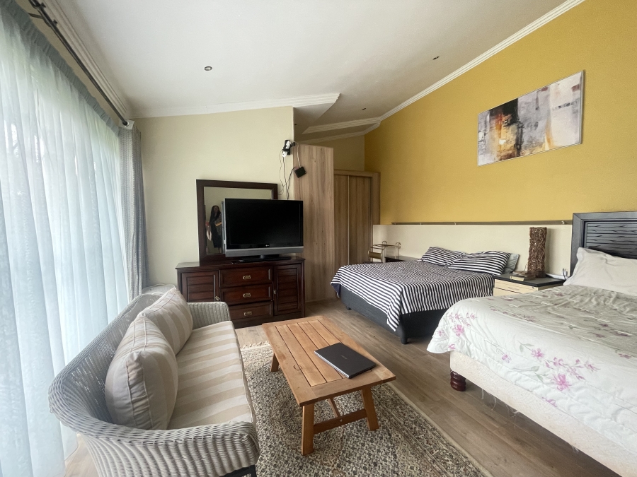 4 Bedroom Property for Sale in Waterkloof Ridge Gauteng