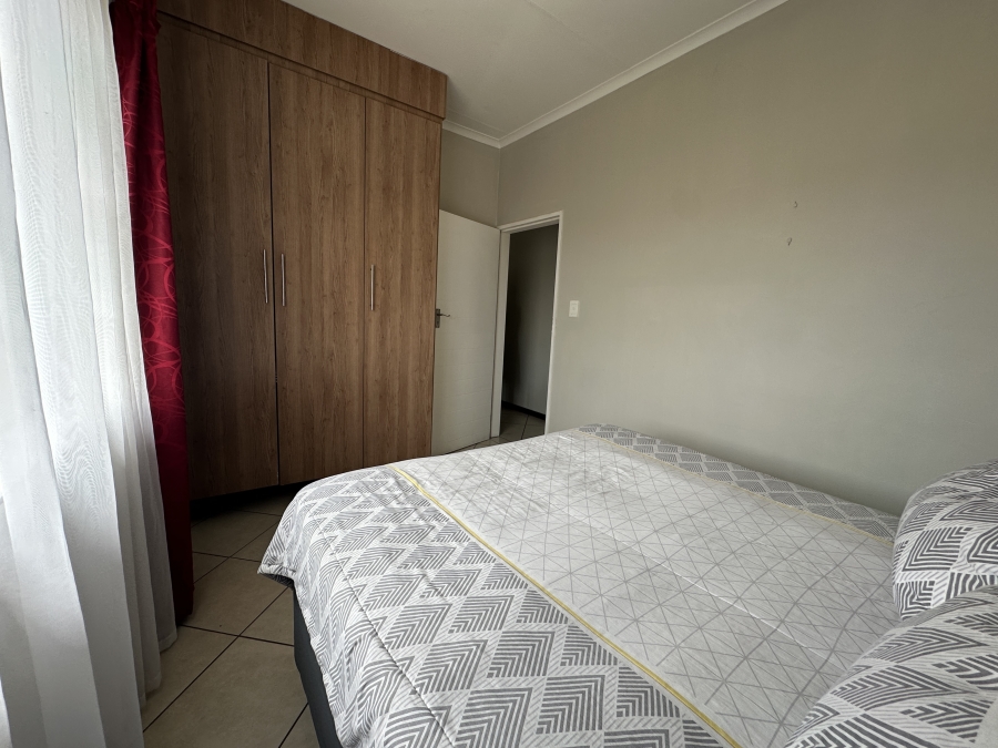 2 Bedroom Property for Sale in Mooikloof Gauteng