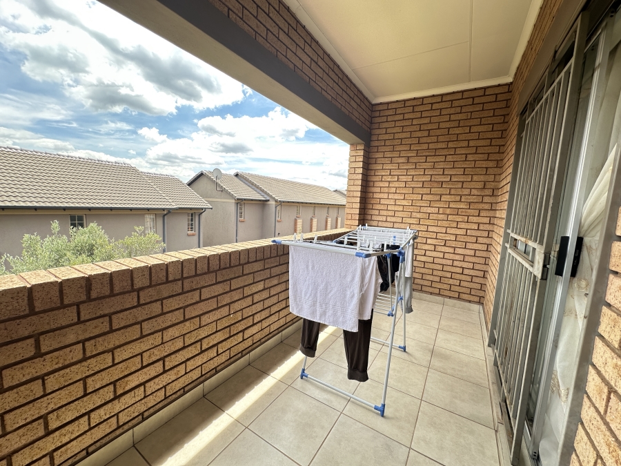 2 Bedroom Property for Sale in Mooikloof Gauteng