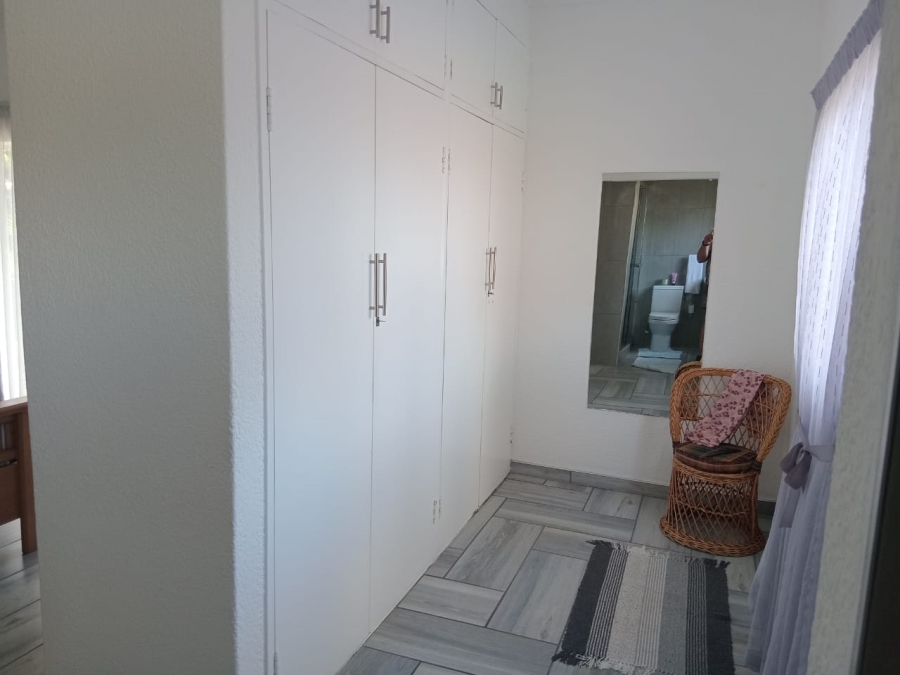 4 Bedroom Property for Sale in Edelweiss Gauteng