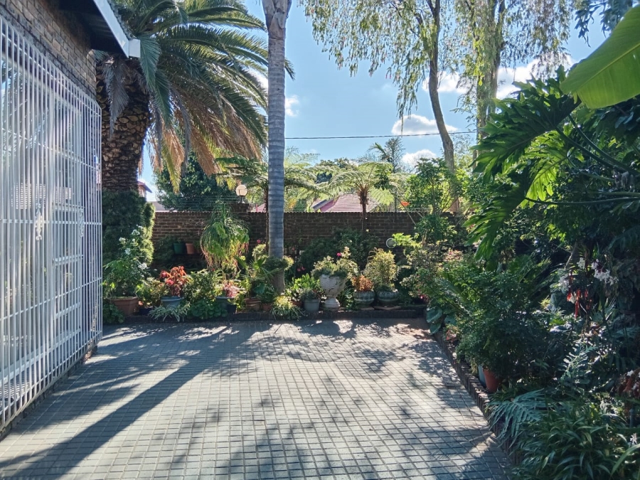 4 Bedroom Property for Sale in Edelweiss Gauteng