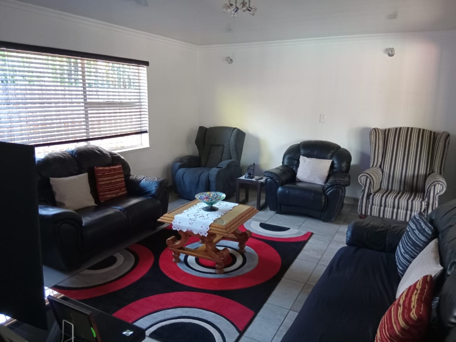 4 Bedroom Property for Sale in Edelweiss Gauteng