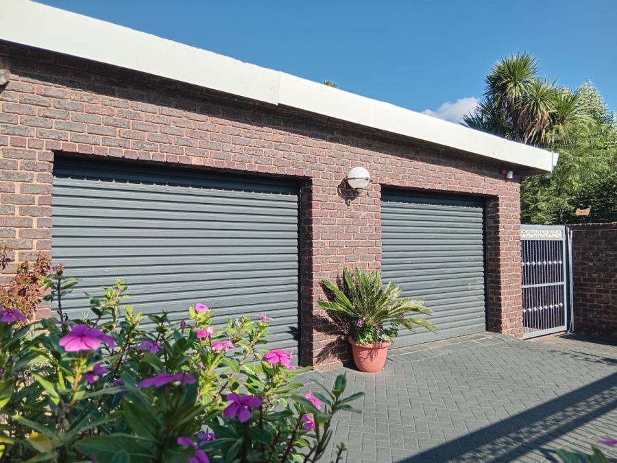 4 Bedroom Property for Sale in Edelweiss Gauteng