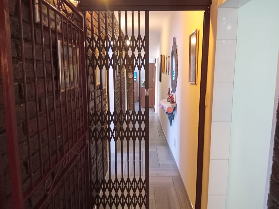 4 Bedroom Property for Sale in Edelweiss Gauteng