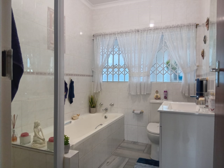 4 Bedroom Property for Sale in Edelweiss Gauteng