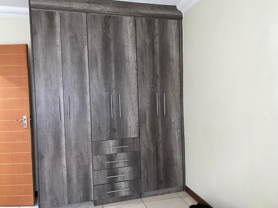 2 Bedroom Property for Sale in Comet Gauteng