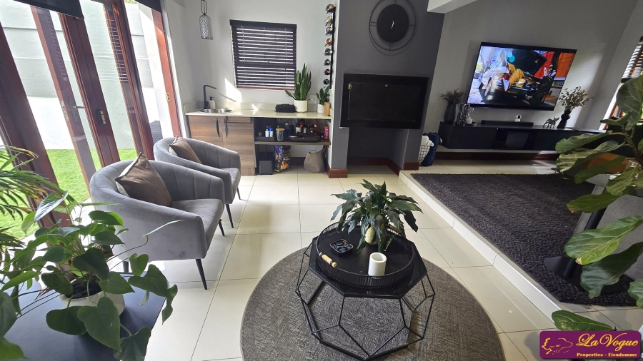 3 Bedroom Property for Sale in Olympus AH Gauteng