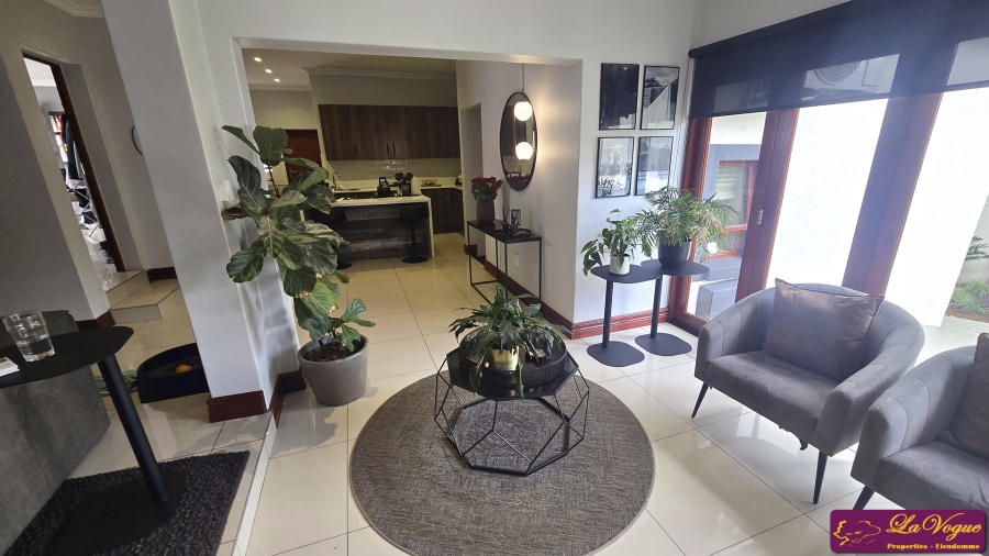 3 Bedroom Property for Sale in Olympus AH Gauteng