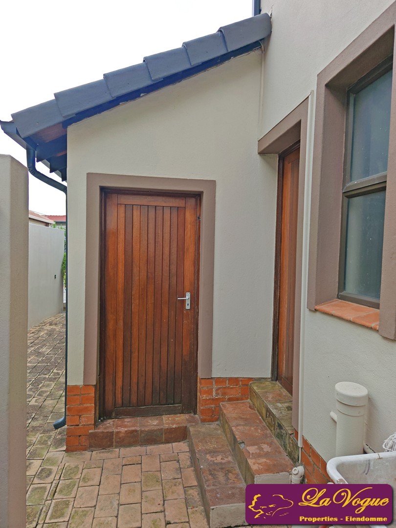 4 Bedroom Property for Sale in Blue Valley Golf Estate Gauteng