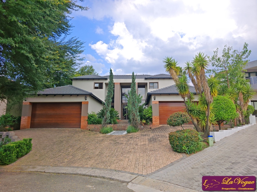 4 Bedroom Property for Sale in Blue Valley Golf Estate Gauteng