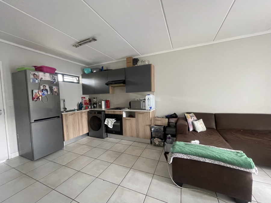 2 Bedroom Property for Sale in Zwartkoppies Gauteng