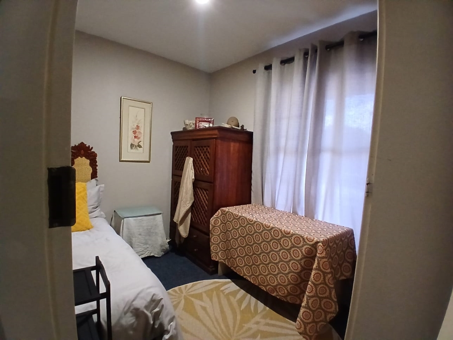 2 Bedroom Property for Sale in Die Hoewes Gauteng