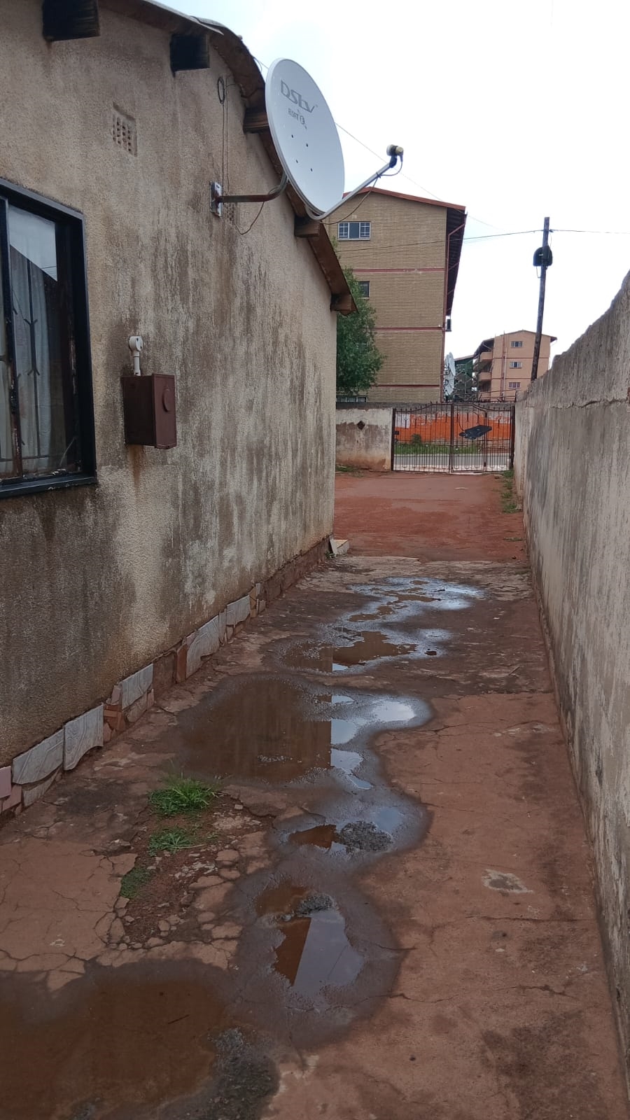 2 Bedroom Property for Sale in Chiawelo Gauteng