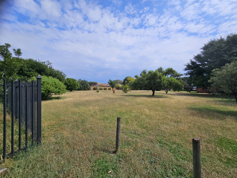 To Let 3 Bedroom Property for Rent in Montana Gauteng