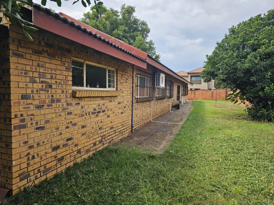 To Let 3 Bedroom Property for Rent in Montana Gauteng
