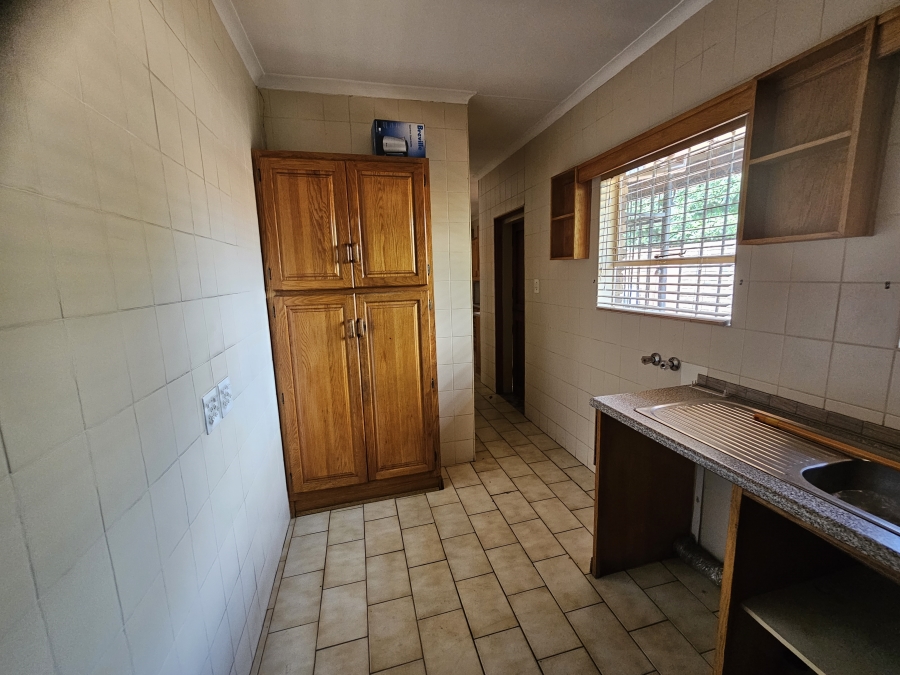 To Let 4 Bedroom Property for Rent in Montana Gauteng