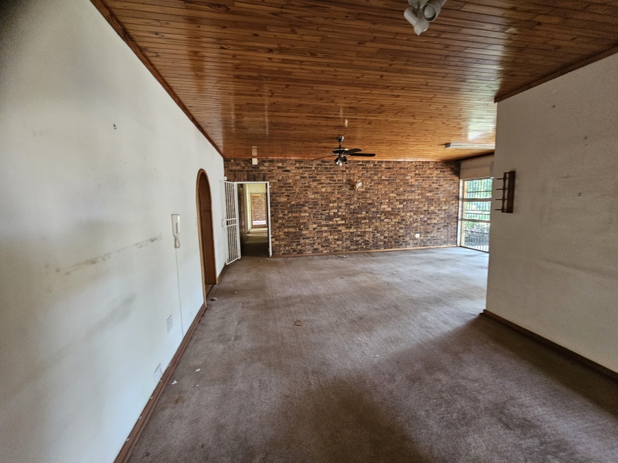 To Let 4 Bedroom Property for Rent in Montana Gauteng