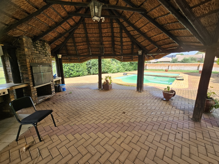 To Let 4 Bedroom Property for Rent in Montana Gauteng