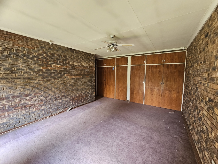 To Let 4 Bedroom Property for Rent in Montana Gauteng