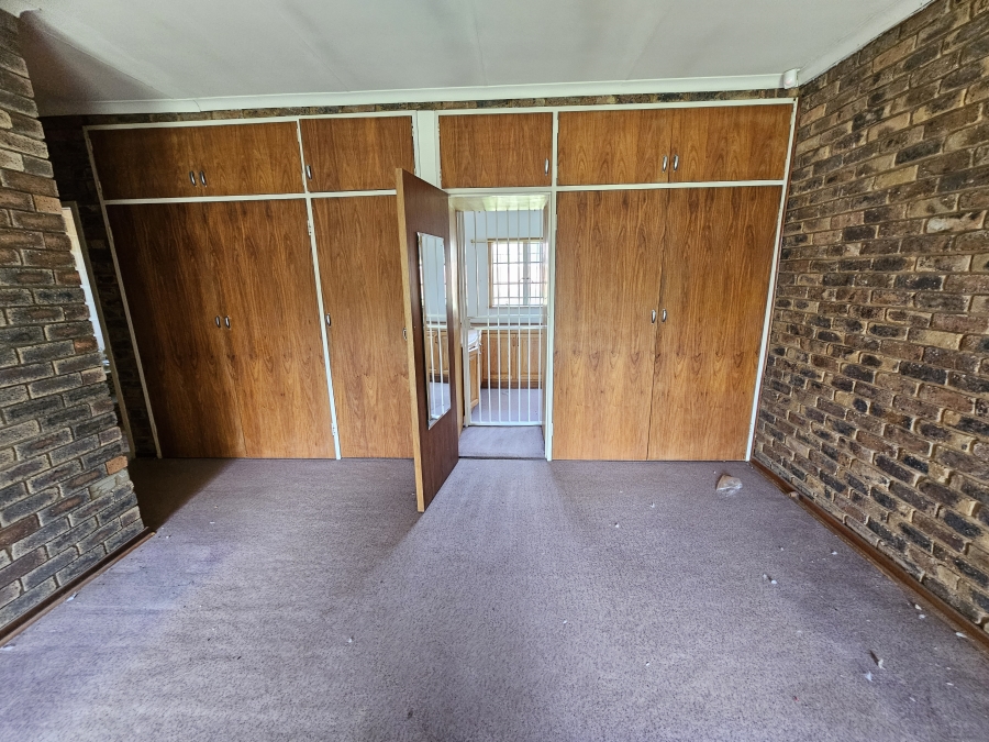 To Let 4 Bedroom Property for Rent in Montana Gauteng