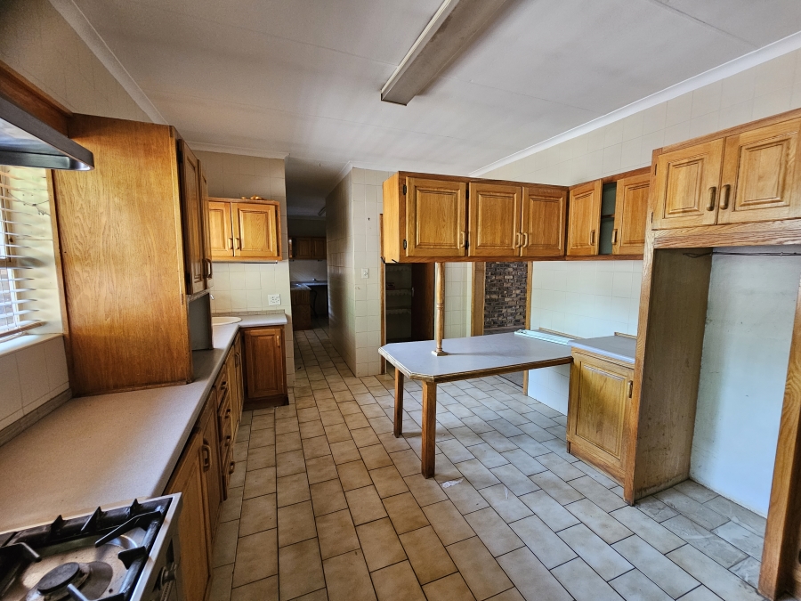 To Let 4 Bedroom Property for Rent in Montana Gauteng