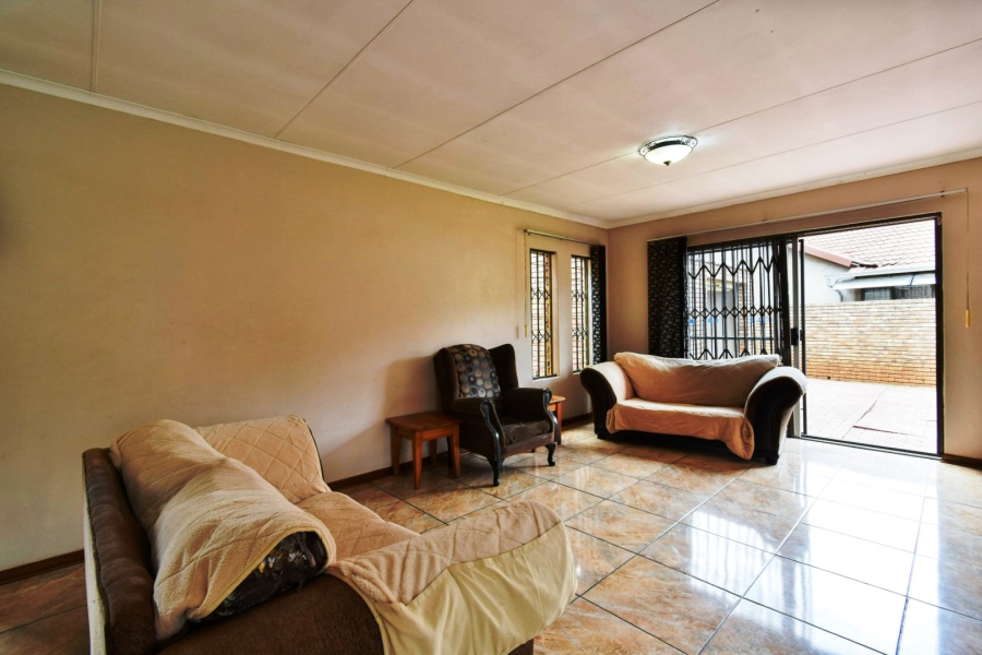 3 Bedroom Property for Sale in Doornpoort Gauteng