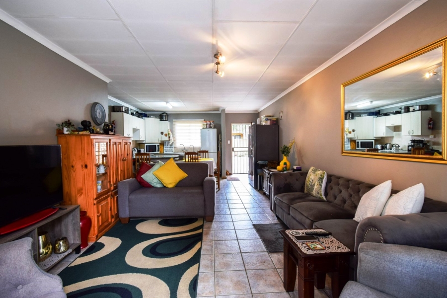 3 Bedroom Property for Sale in Sinoville Gauteng