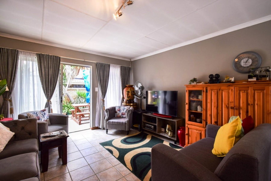 3 Bedroom Property for Sale in Sinoville Gauteng