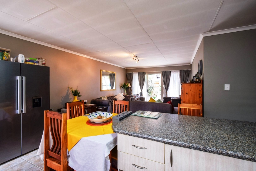 3 Bedroom Property for Sale in Sinoville Gauteng