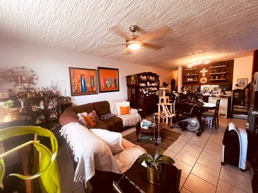 3 Bedroom Property for Sale in Wonderboom South Gauteng