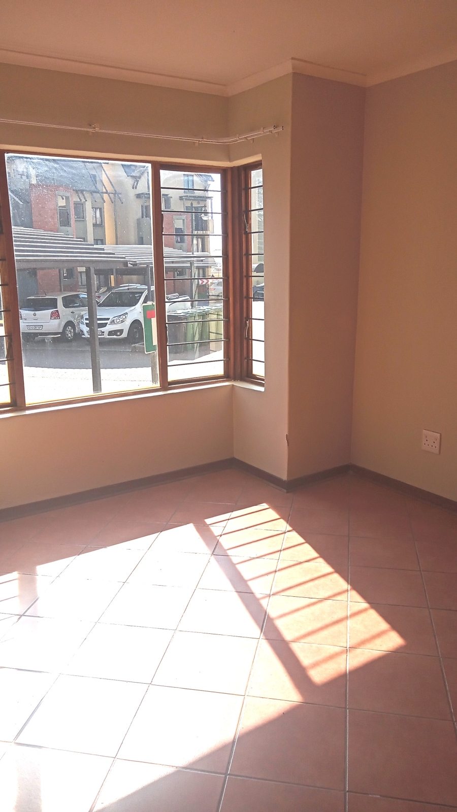 To Let 2 Bedroom Property for Rent in Montana Tuine Gauteng