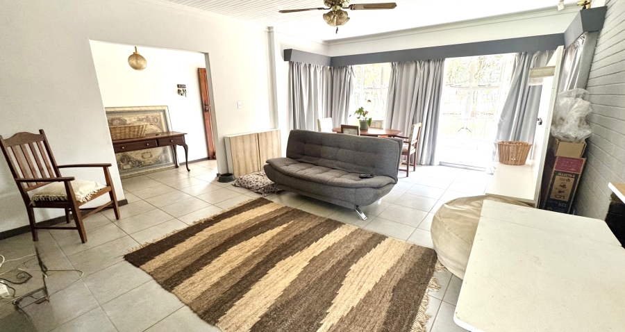 6 Bedroom Property for Sale in Monument Park Gauteng