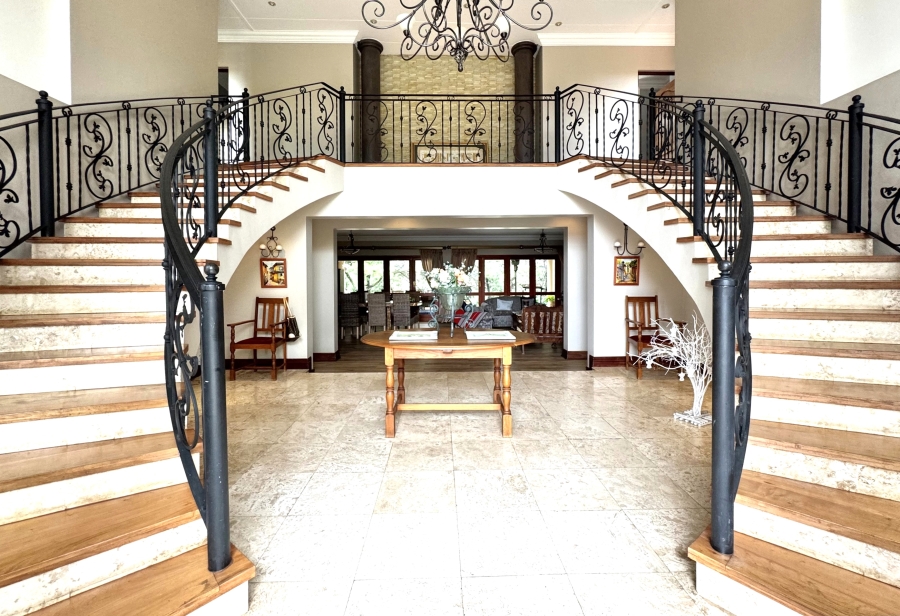 6 Bedroom Property for Sale in Olympus Gauteng