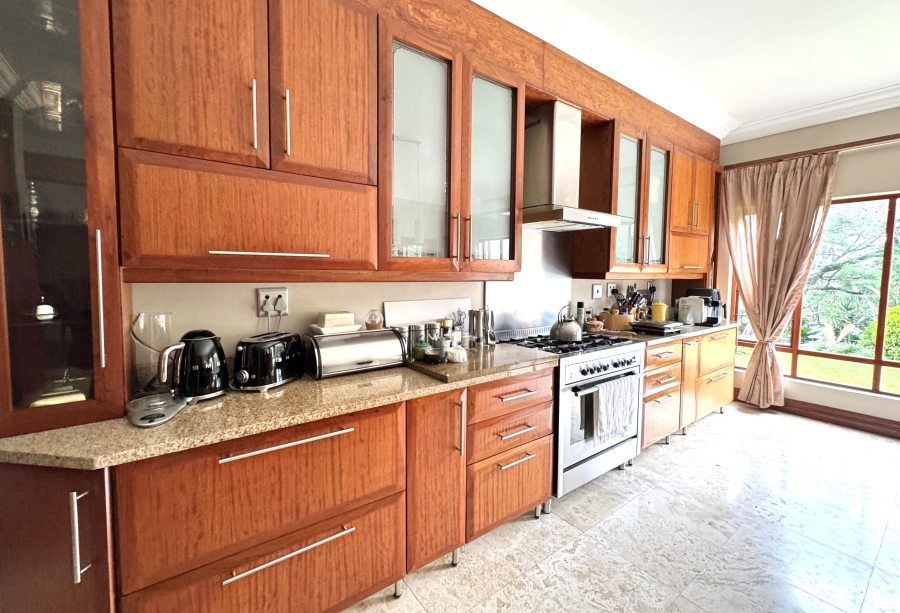 6 Bedroom Property for Sale in Olympus Gauteng