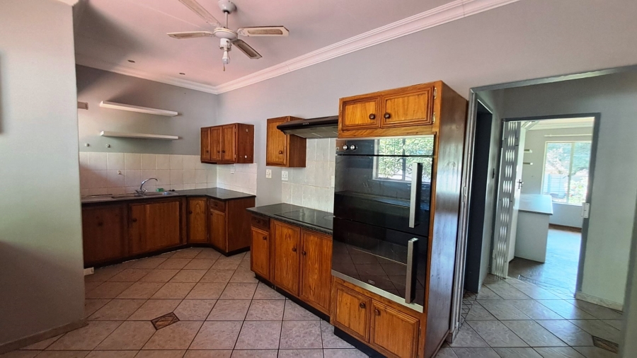 4 Bedroom Property for Sale in Meyerspark Gauteng