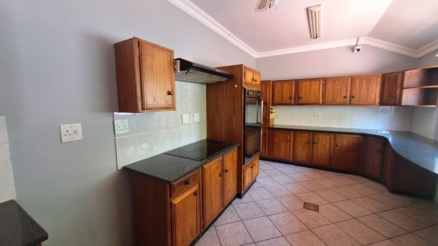 4 Bedroom Property for Sale in Meyerspark Gauteng