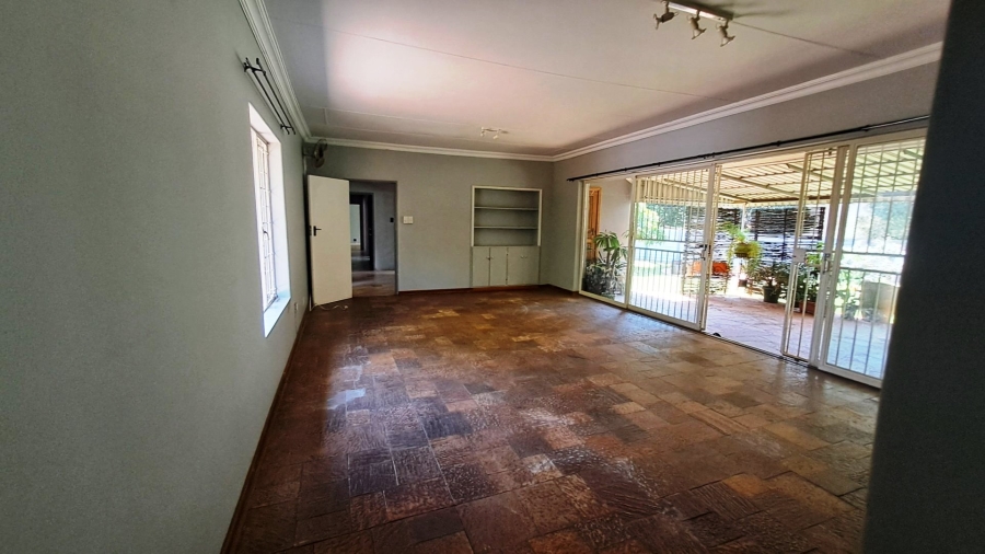 4 Bedroom Property for Sale in Meyerspark Gauteng