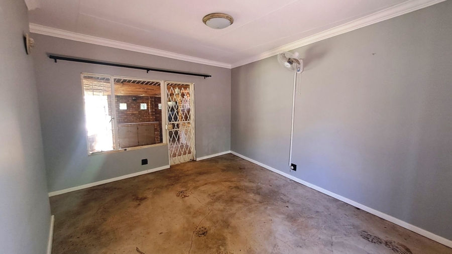 4 Bedroom Property for Sale in Meyerspark Gauteng