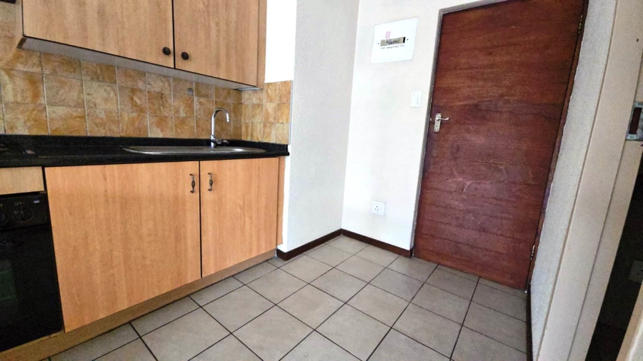 1 Bedroom Property for Sale in Hatfield Gauteng