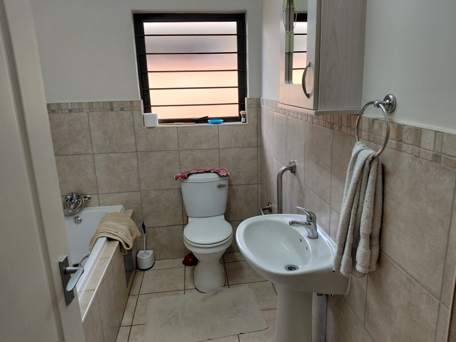 3 Bedroom Property for Sale in Pomona Gauteng