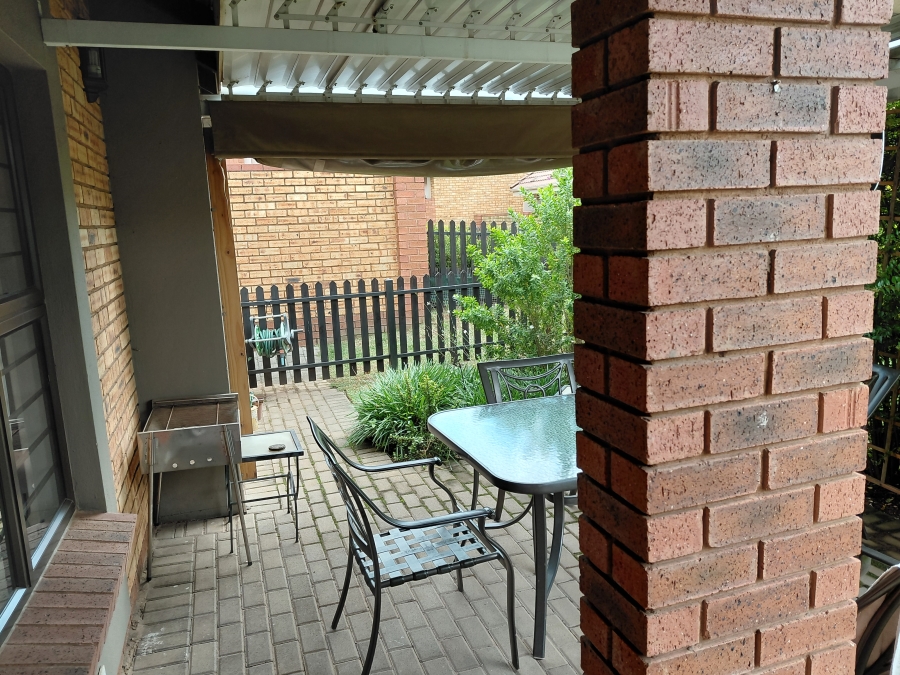 3 Bedroom Property for Sale in Pomona Gauteng