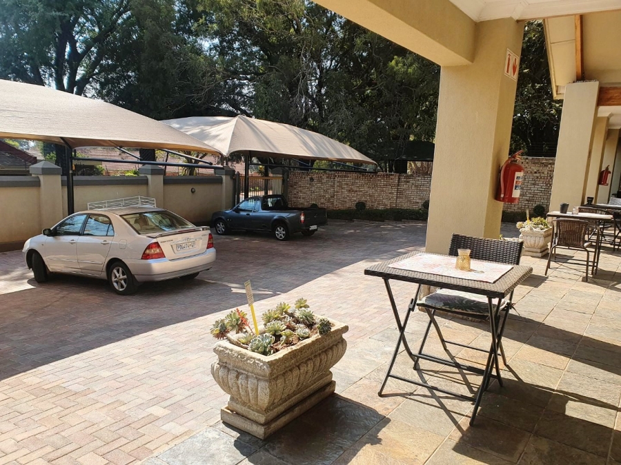 10 Bedroom Property for Sale in Wonderboom Gauteng