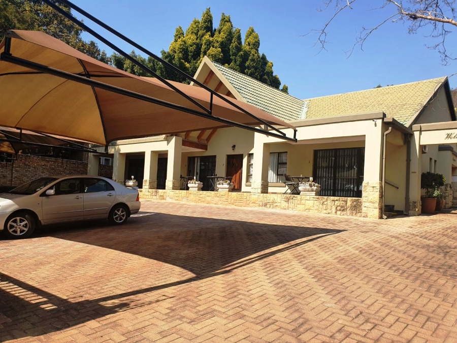 10 Bedroom Property for Sale in Wonderboom Gauteng