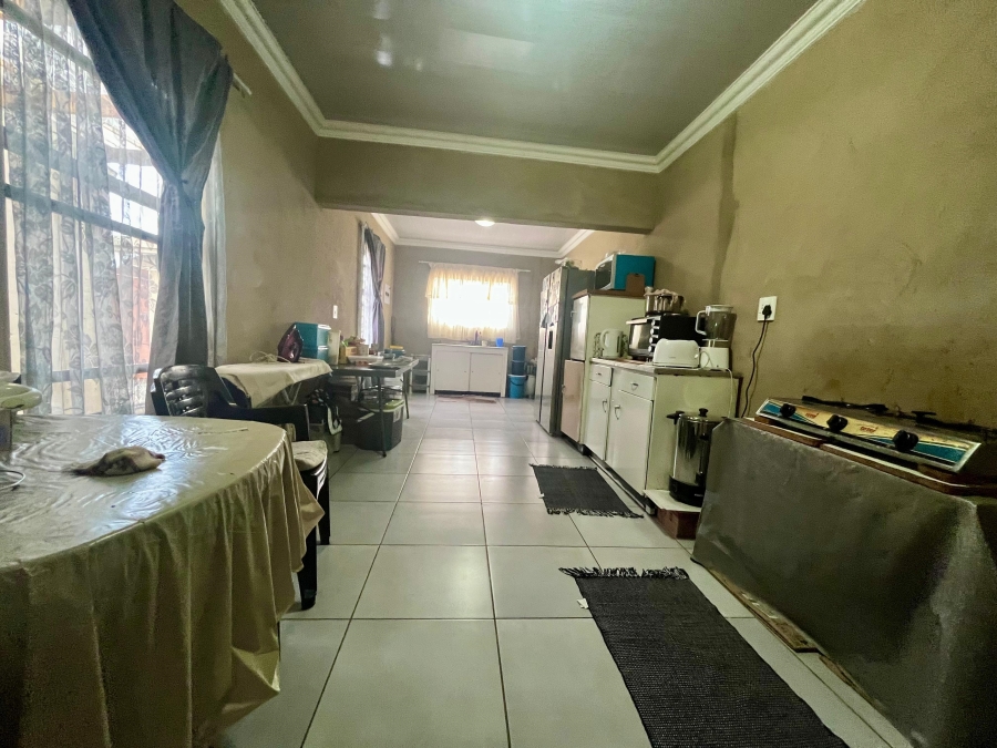 To Let 2 Bedroom Property for Rent in Bophelong Gauteng