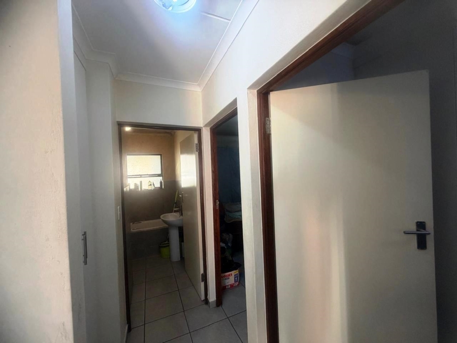 2 Bedroom Property for Sale in Chantelle Gauteng