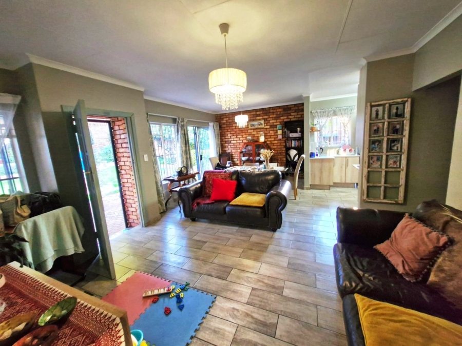 2 Bedroom Property for Sale in Montana Park Gauteng