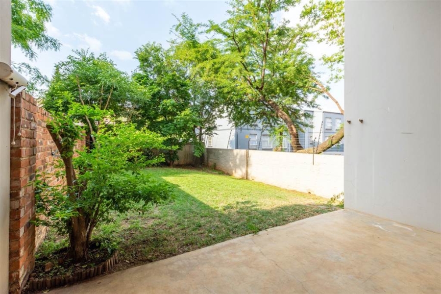 2 Bedroom Property for Sale in Westdene Gauteng
