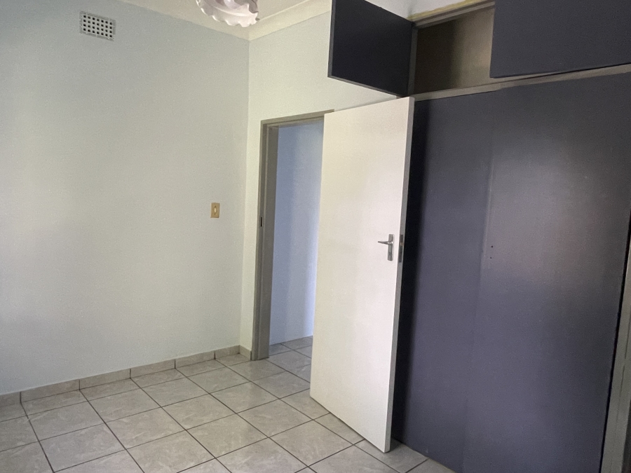 To Let 3 Bedroom Property for Rent in Glen Austin AH Gauteng